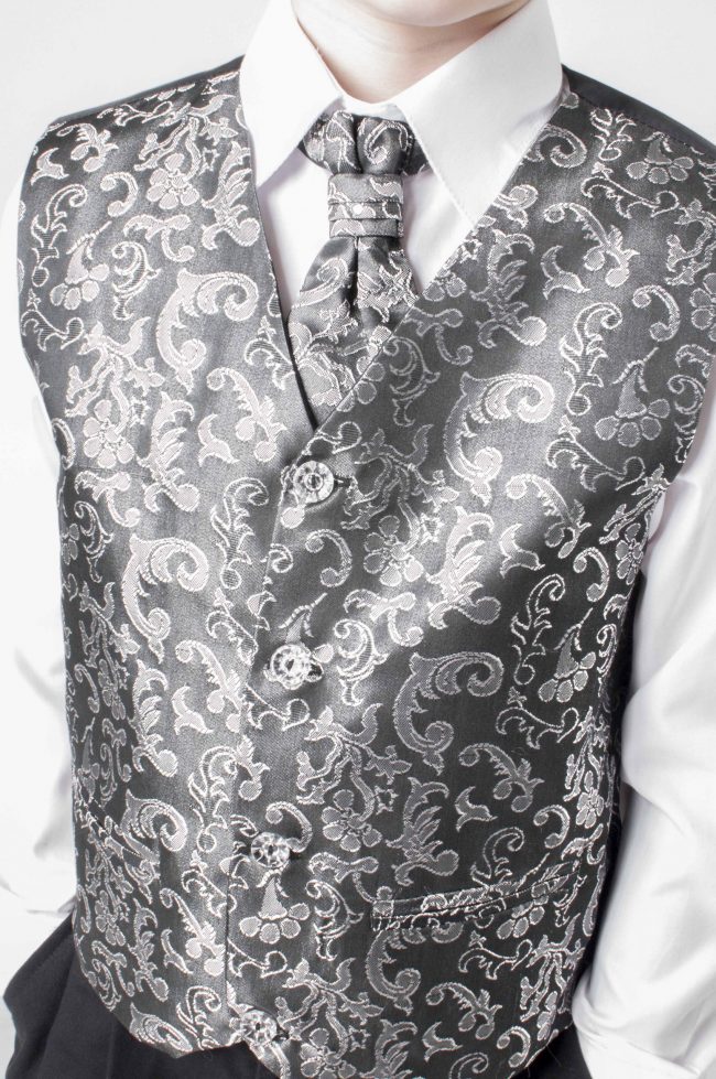 Vivaki 4 Piece Paisley Suit in Silver-428