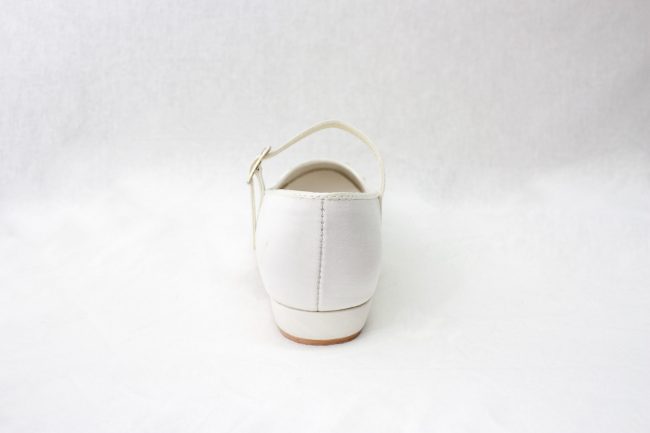 Girls Visara Satin Shoes in White-946