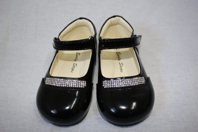 Girls Patent Black Shoe With Diamond Strip-0